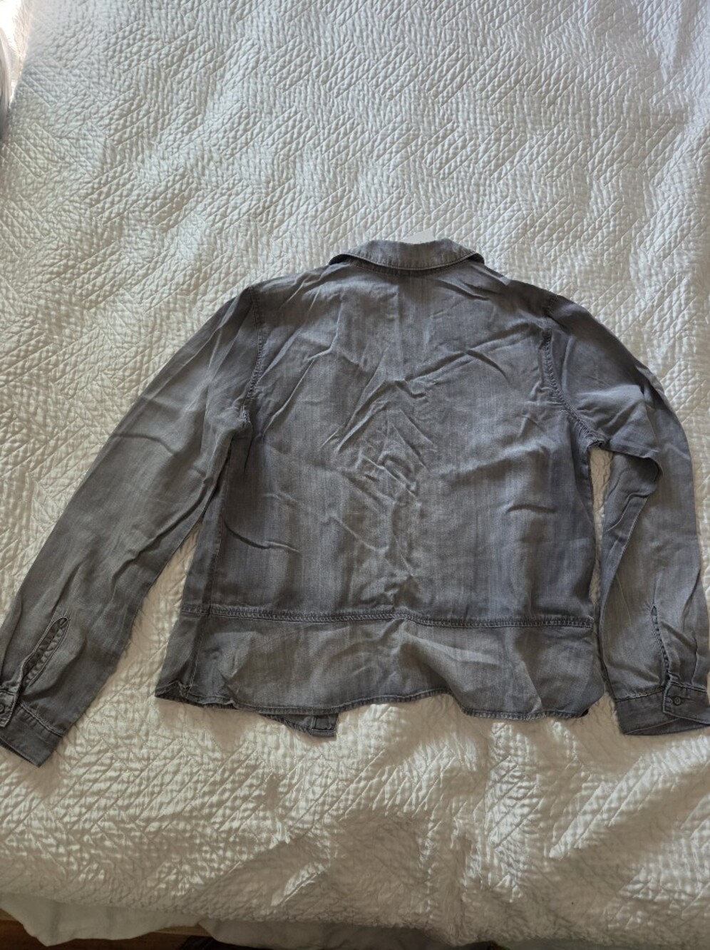 Cloth & Stone by Anthropologie Gray Lyocell Peplum Button Down Blouse NWT Large - Picture 4 of 7